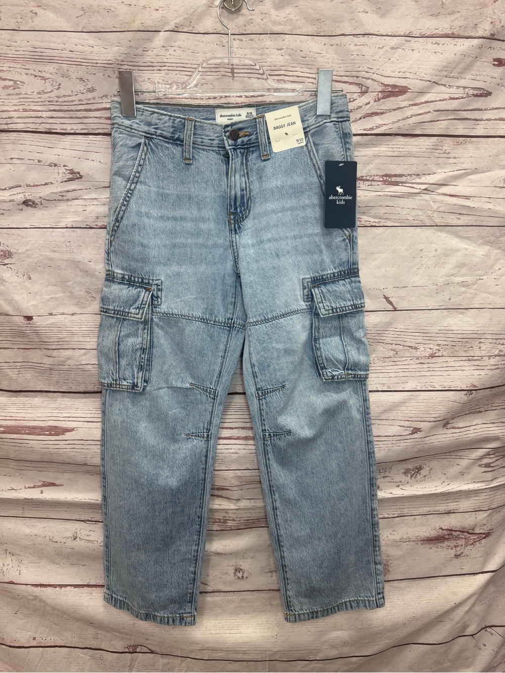 abercrombie kids Light Blue Cargo Jeans for Boys Size 9/10